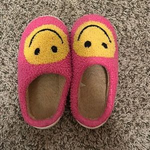 cute trendy slippers